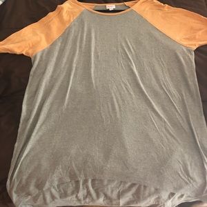 5 for $25 LuLaRoe Irma - size large